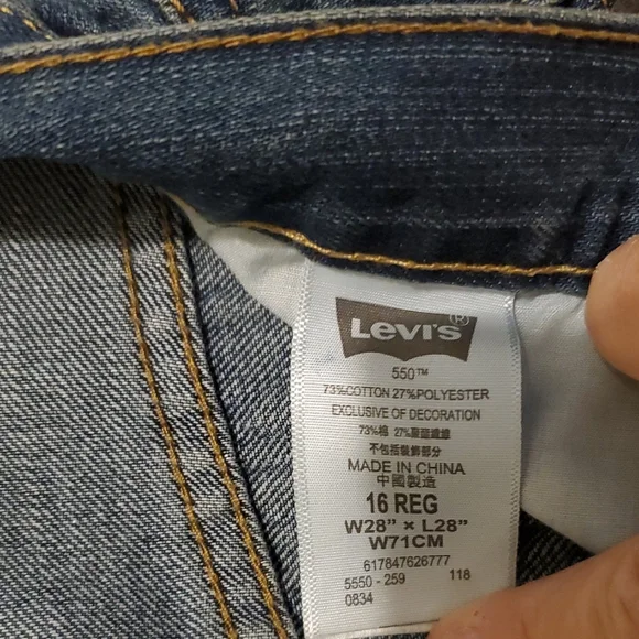 Levi's Men's Straight Jeans in Classic Blue - Picture 2 of 5